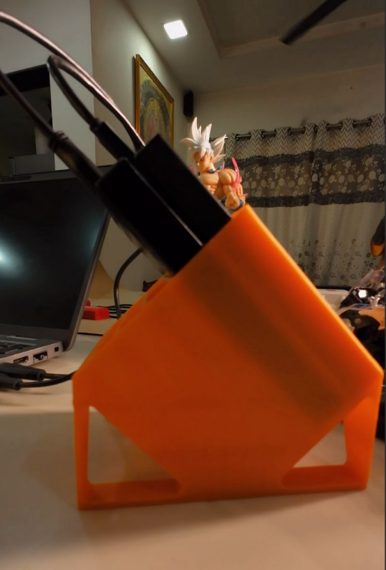 HARD-DRIVE/SSD/PEN HOLDER